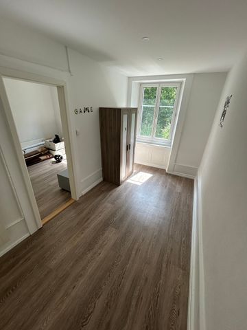 Appartement spacieux de 4,5 pièces au Locle - Foto 2