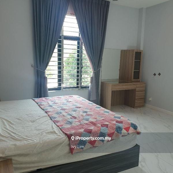 Bandar Sri Damansara - Photo 1