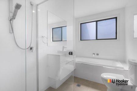 Sun-filled, Modern Family Home in Prime Panania - Photo 4