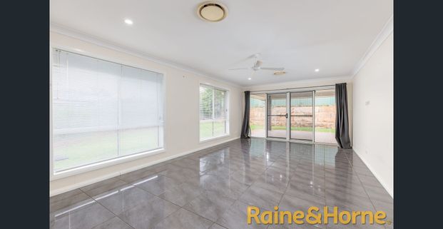 Family Home in Keswick - Photo 1