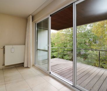 Appartement met 2 slpk., autostaanplaats en terras in centrum Aarschot - Foto 1