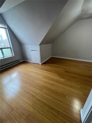 For Lease - 678 Bathurst Street Unit# 2, Toronto, Ontario - Photo 3