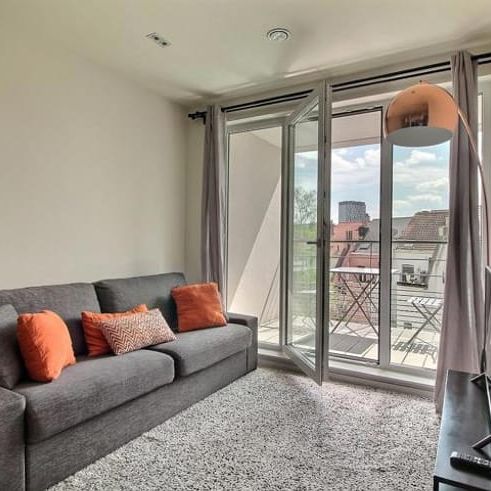 Appartement te huur - Photo 1