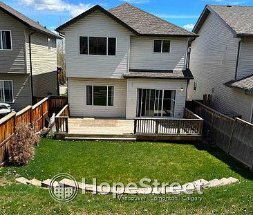 51 St. Moritz Terrace SW, Calgary - Photo 3