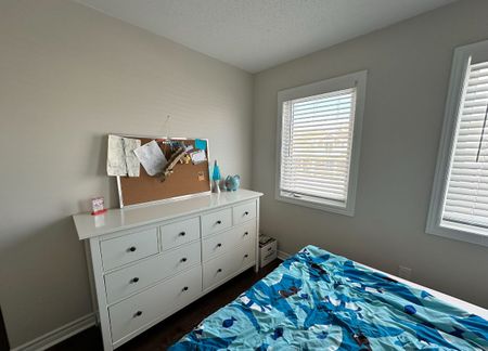 For Lease - 743 Brittanic Road, Kanata, Ontario - Photo 5