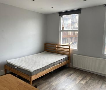 Studio Flat, Oval Road, CR0 - Photo 5