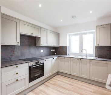 4 bedroom terraced house to rent - Photo 6