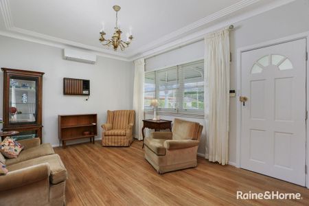 28 Balbeek Avenue, Blacktown, NSW 2148 - Photo 3