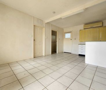 Comfortable and spacious - One bedroom unit - Photo 1