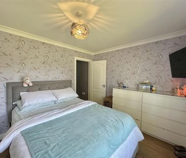 3 bedroom detached bungalow to rent - Photo 6