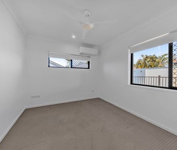 Room for the Whole Family, with a Pool to Enjoy! - Photo 5