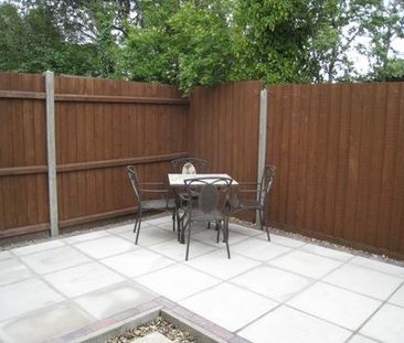 2 bedroom semi-detached house to rent - Photo 6