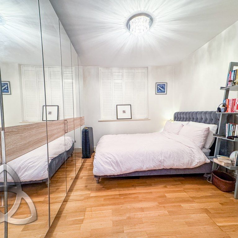 Abbey Road, St Johns Wood, London, NW8 9DN - Photo 1
