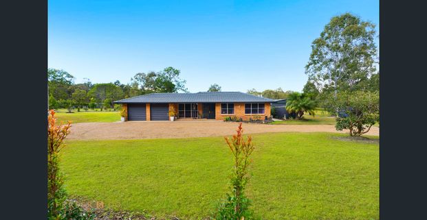 Wide Open Spaces – Acreage Lifestyle Minutes from Noosa, Paradise! - Photo 1
