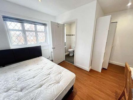 Strathmore Avenue, Coventry, CV1 - Photo 2
