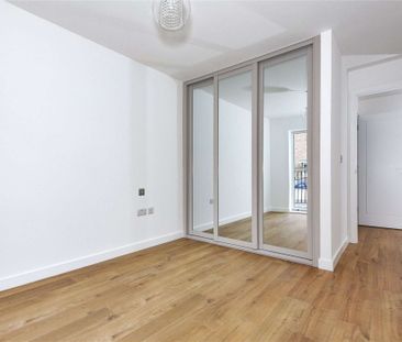 A modern apartment forming part of the popular Ryewood development. - Photo 5