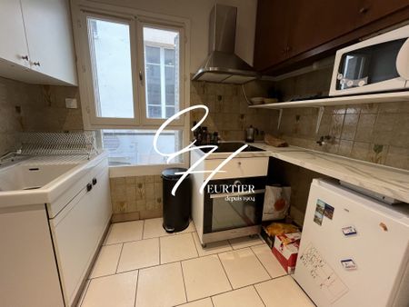 GRENOBLE - HYPER CENTRE - T2 - Photo 4