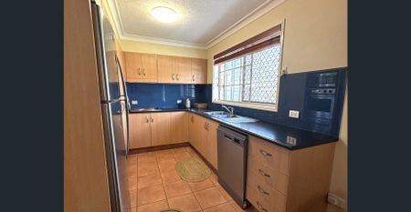 Comfortable Two-Bedroom Unit in Prime Bogangar Position - Photo 5