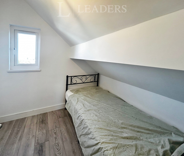 4 bedroom house to rent Lane Road, Wolverhampton, WV4 - Photo 4