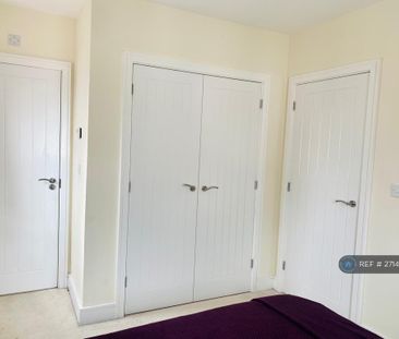 3 bedroom detached house to rent - Photo 3