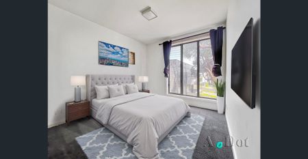 Bright Two Bedrooms Apartment Close to Deakin Uni - Photo 4