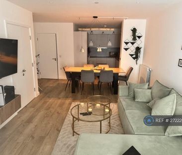 1 bedroom in a house share to rent - Photo 1