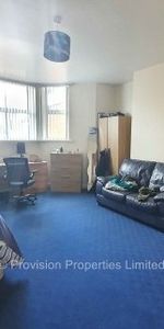 2 Bedroom Flats in Leeds - Photo 3