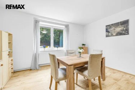 Pronájem bytu 1+1, 34 m - Fotografie 2