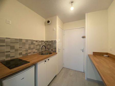 Appartement Cergy 1 pièce(s) 24.38 m2 - Photo 2