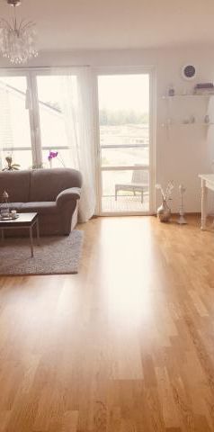 Fullutrustad 2:a med förråd - Foto 1