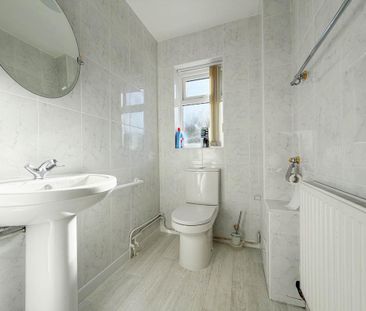 3 bedroom detached house to rent - Photo 6