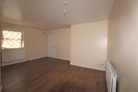 Clifford Road, London, SE25 - Photo 2