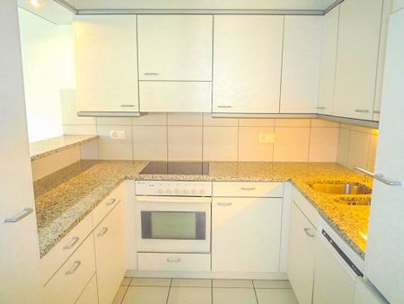 2 Nettomietzinse geschenkt, wenn Einzug vor Weihnachten - Foto 2