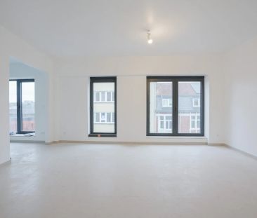 Nieuw gelijkvloers 2 slaapkamerappartement met koer - Photo 5