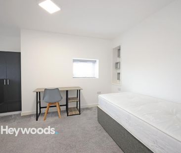1 bedroom house of multiple occupation to rent - Photo 4