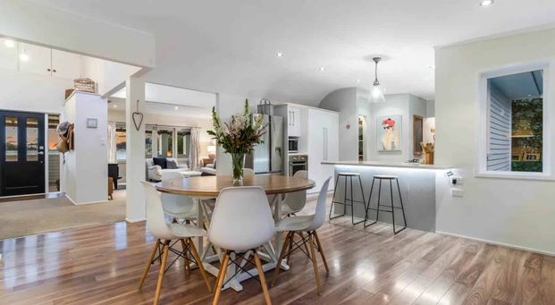 Large Family Home In Manly - Photo 1