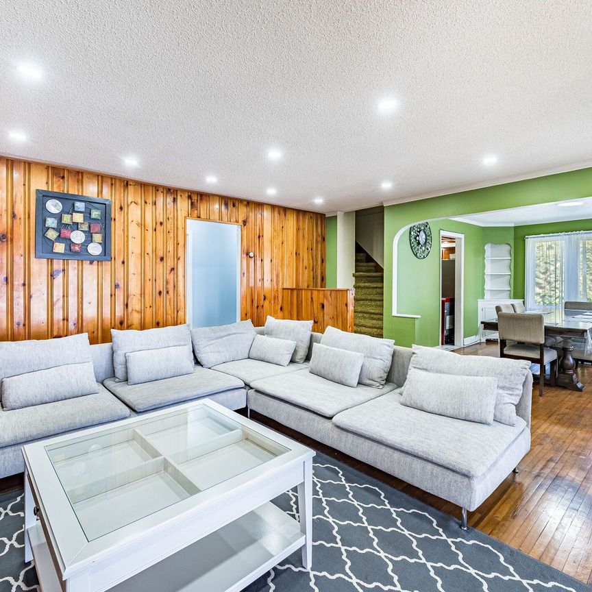 For Lease - 22625 LOYALIST PKy Parkway Unit# 7, Quinte West, Ontario - Photo 1