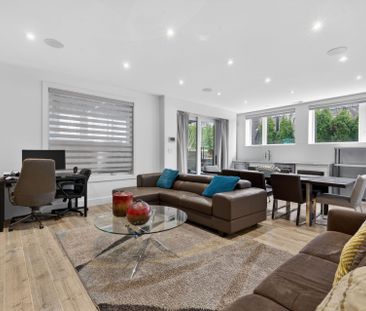 For Lease - 48 Cornelius Parkway, Toronto, Ontario - Photo 6
