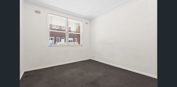 MODERN COASTAL LIVING - Photo 2