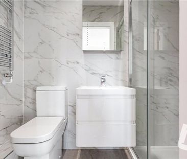 4 bedroom terraced house to rent - Photo 2