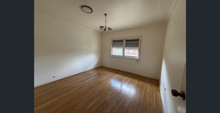 Private, multi-Residence Property with Shared Backyard - Photo 3