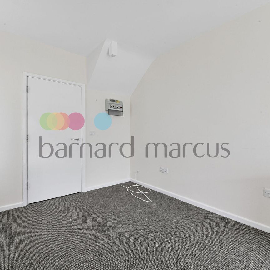 Bensham Lane, Thornton Heath - Photo 1