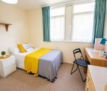 4 bedroom house to rent - Photo 6