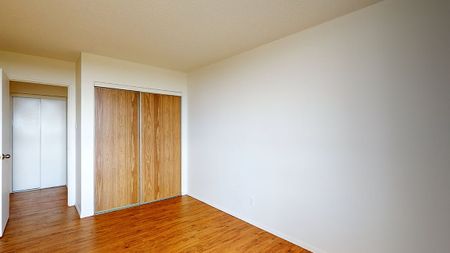 3301 Uplands Dr. Apartments - Photo 2