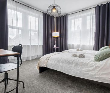 1 bedroom in a house share to rent - Photo 4