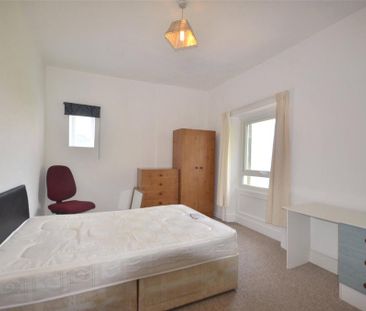 3 bedroom apartment to rent - Photo 5