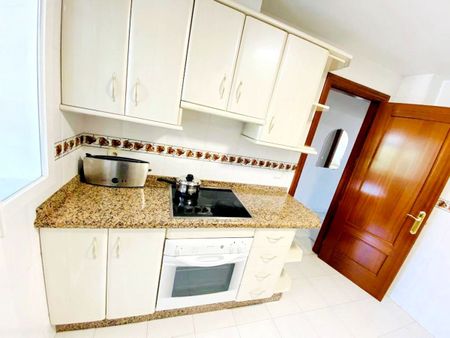 Apartment in Mijas Costa, Costa del Sol - Photo 4