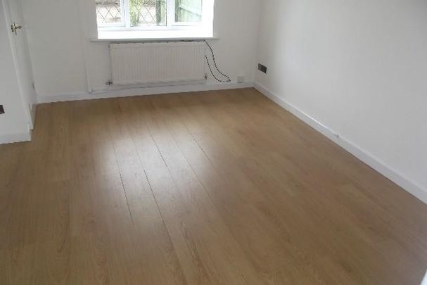 2 bedroom semi-detached house to rent - Photo 1