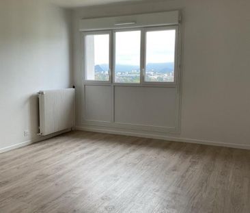 APPARTEMENT FAUX TYPE 4 80m2 ECHIROLLES - Photo 2