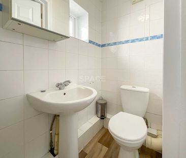 Price £695 pcm - Available 01/07/2026 - Furnished - Photo 2